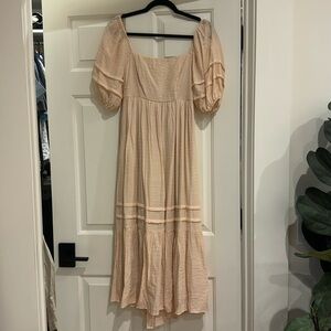 Vici midi dress peach
